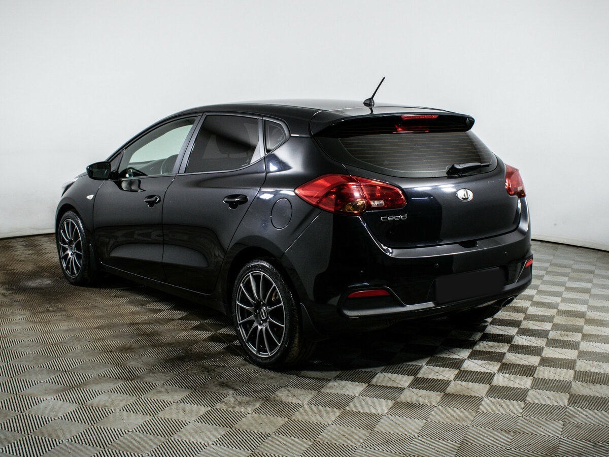 Kia Ceed с пробегом — 2014 год. Фото: #5