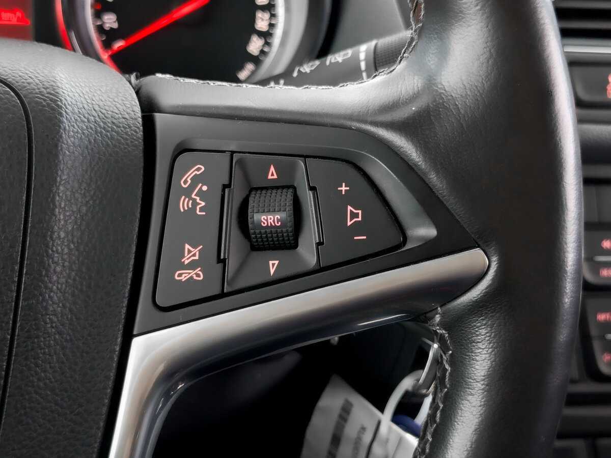 Opel Mokka с пробегом — 2013 год. Фото: #27