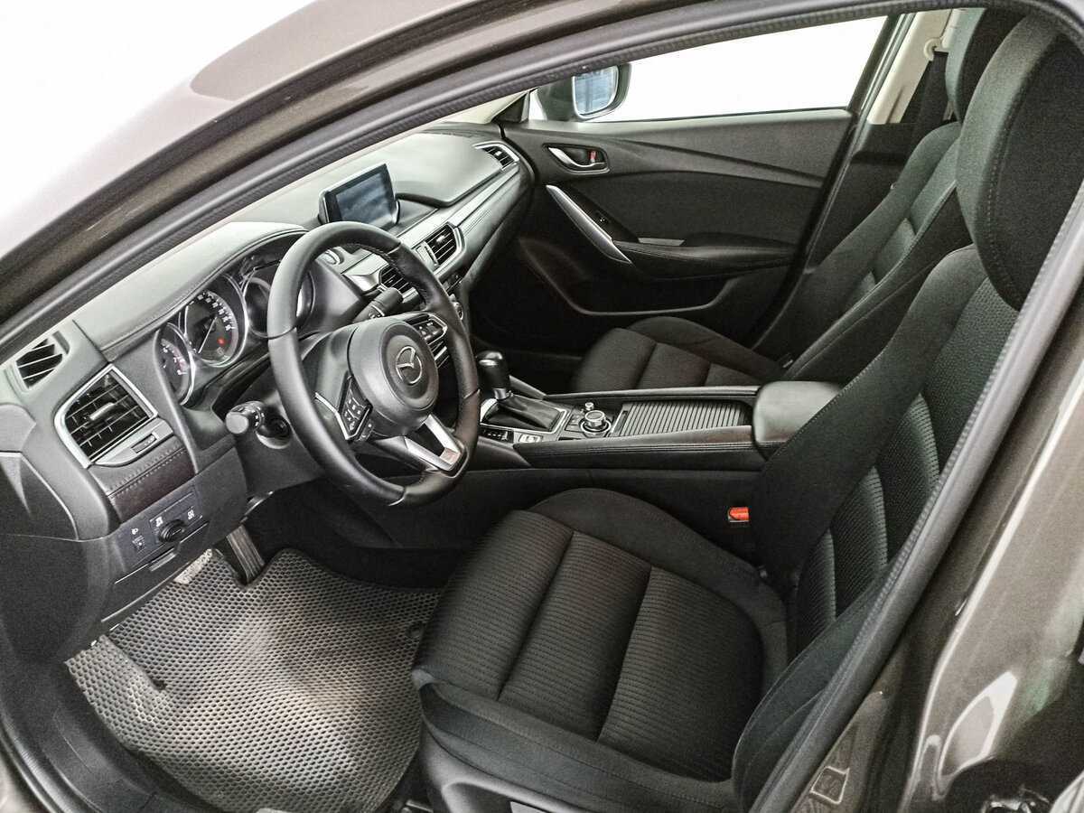 Mazda 6 с пробегом — 2017 год. Фото: #13