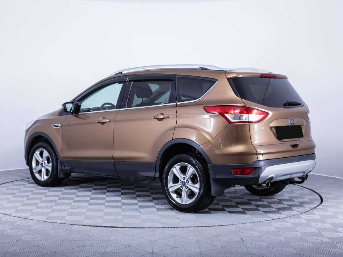 Ford Kuga с пробегом — 2013 год. Фото: #6
