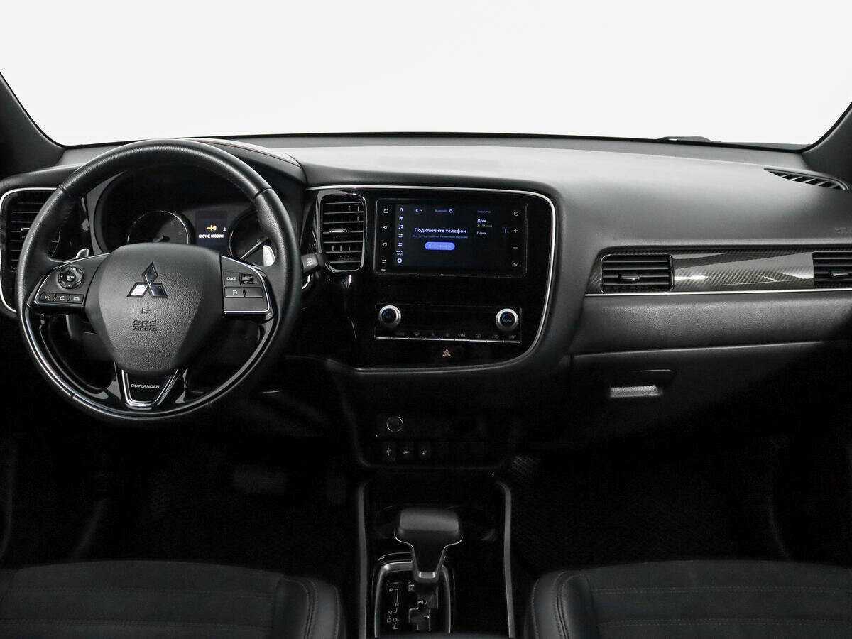 Mitsubishi Outlander с пробегом — 2020 год. Фото: #11