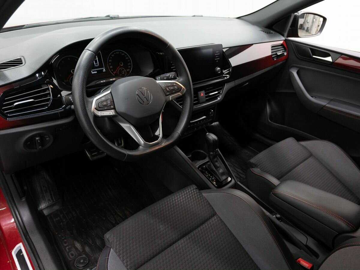 Volkswagen Polo с пробегом — 2021 год. Фото: #7