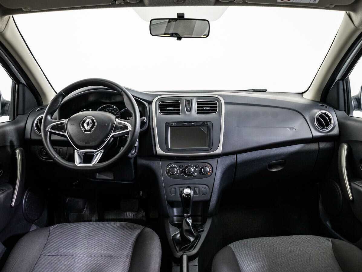 Renault Logan с пробегом — 2020 год. Фото: #12
