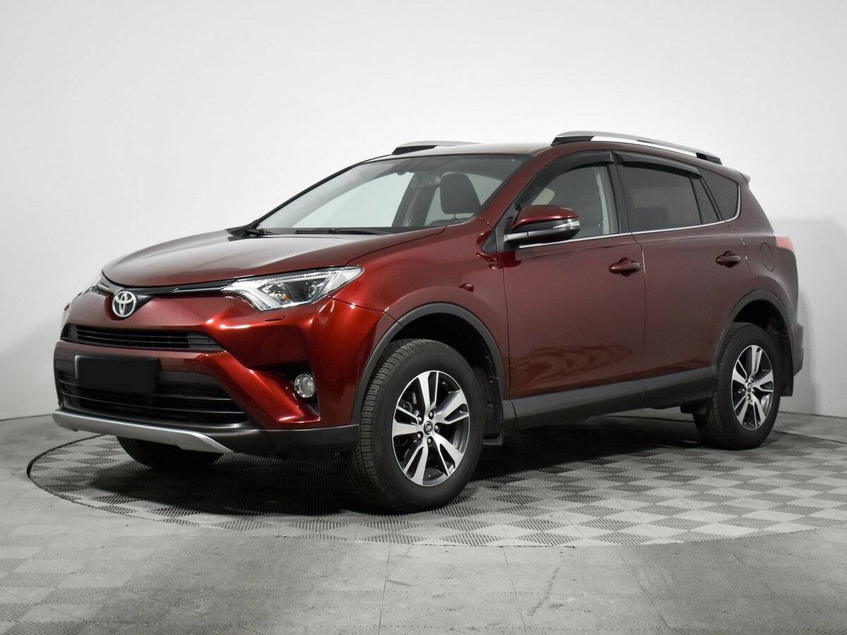 Toyota RAV4 с пробегом — 2016 год. Фото: #0
