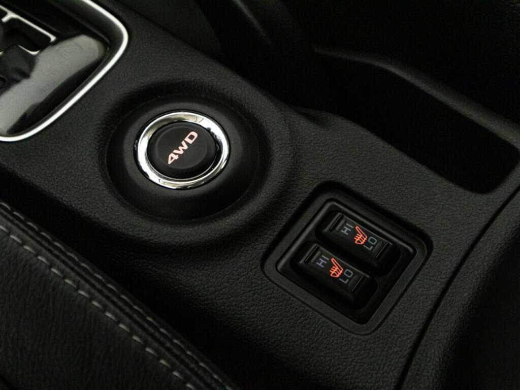 Mitsubishi Outlander с пробегом — 2016 год. Фото: #18