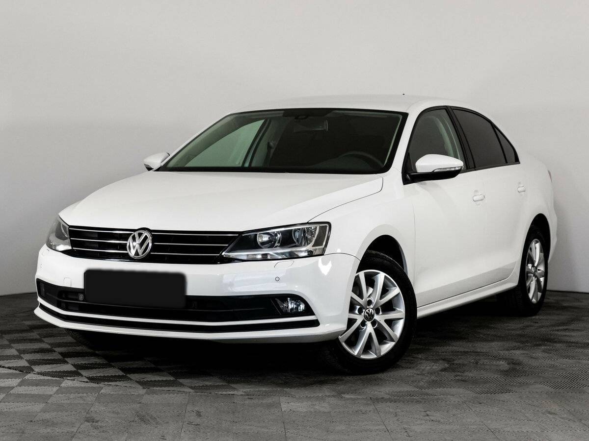 Volkswagen Jetta с пробегом — 2015 год. Фото: #0