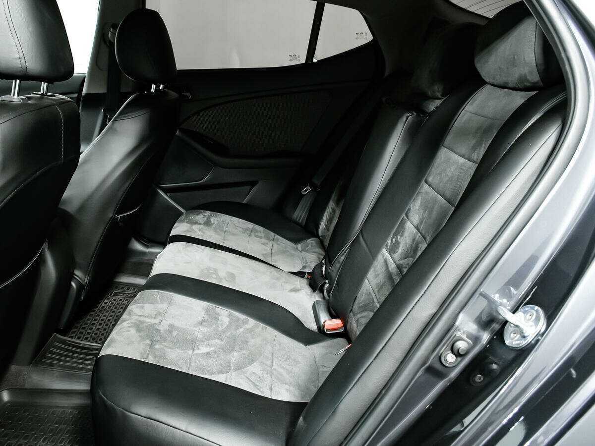 Kia Optima с пробегом — 2015 год. Фото: #11