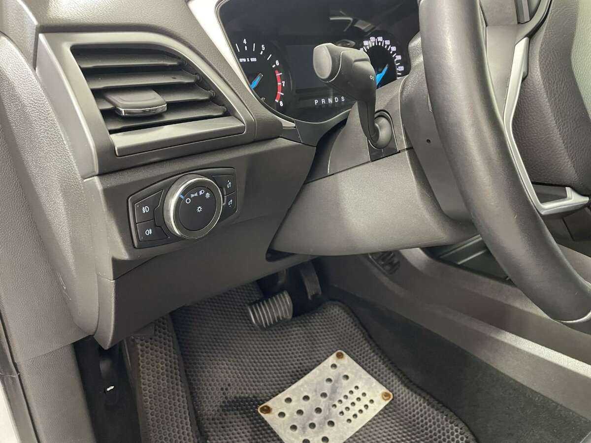 Ford Mondeo с пробегом — 2015 год. Фото: #8