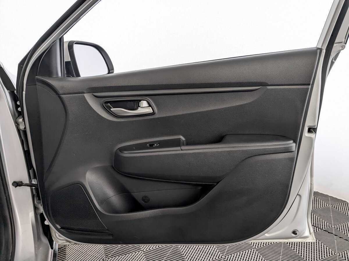 Kia Rio с пробегом — 2020 год. Фото: #22