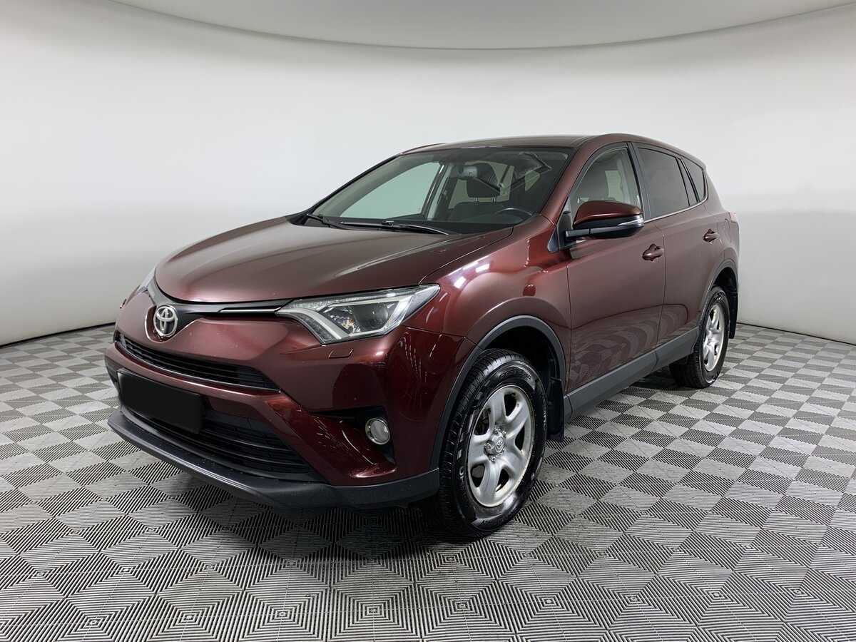 Toyota RAV4 с пробегом — 2018 год. Фото: #0