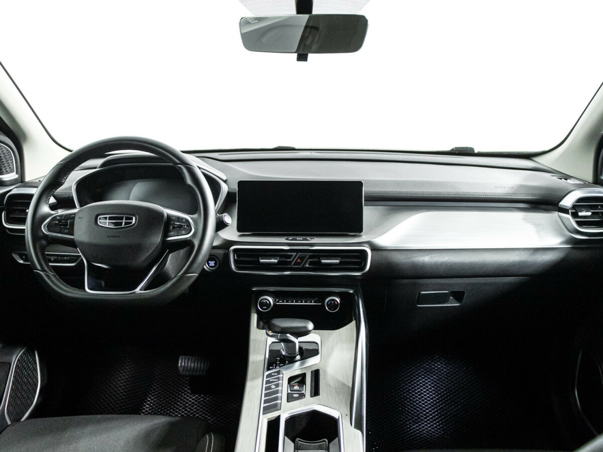 Geely Coolray с пробегом — 2022 год. Фото: #12