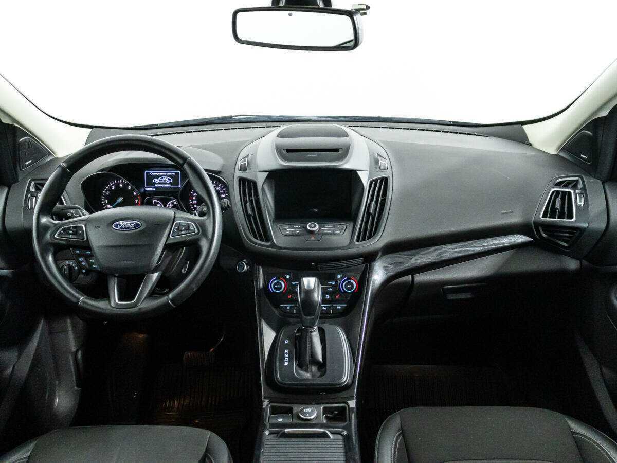 Ford Kuga с пробегом — 2017 год. Фото: #12
