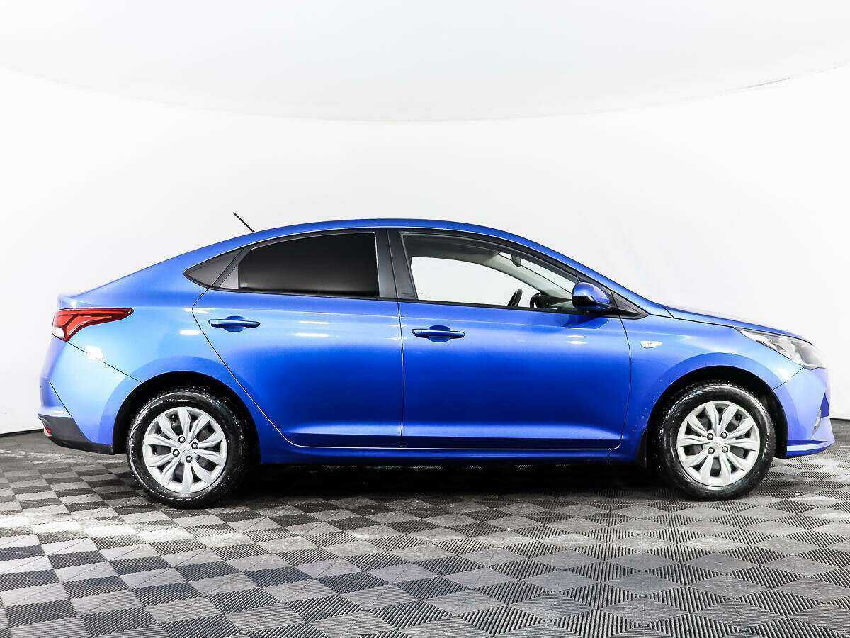 Hyundai Solaris с пробегом — 2020 год. Фото: #3