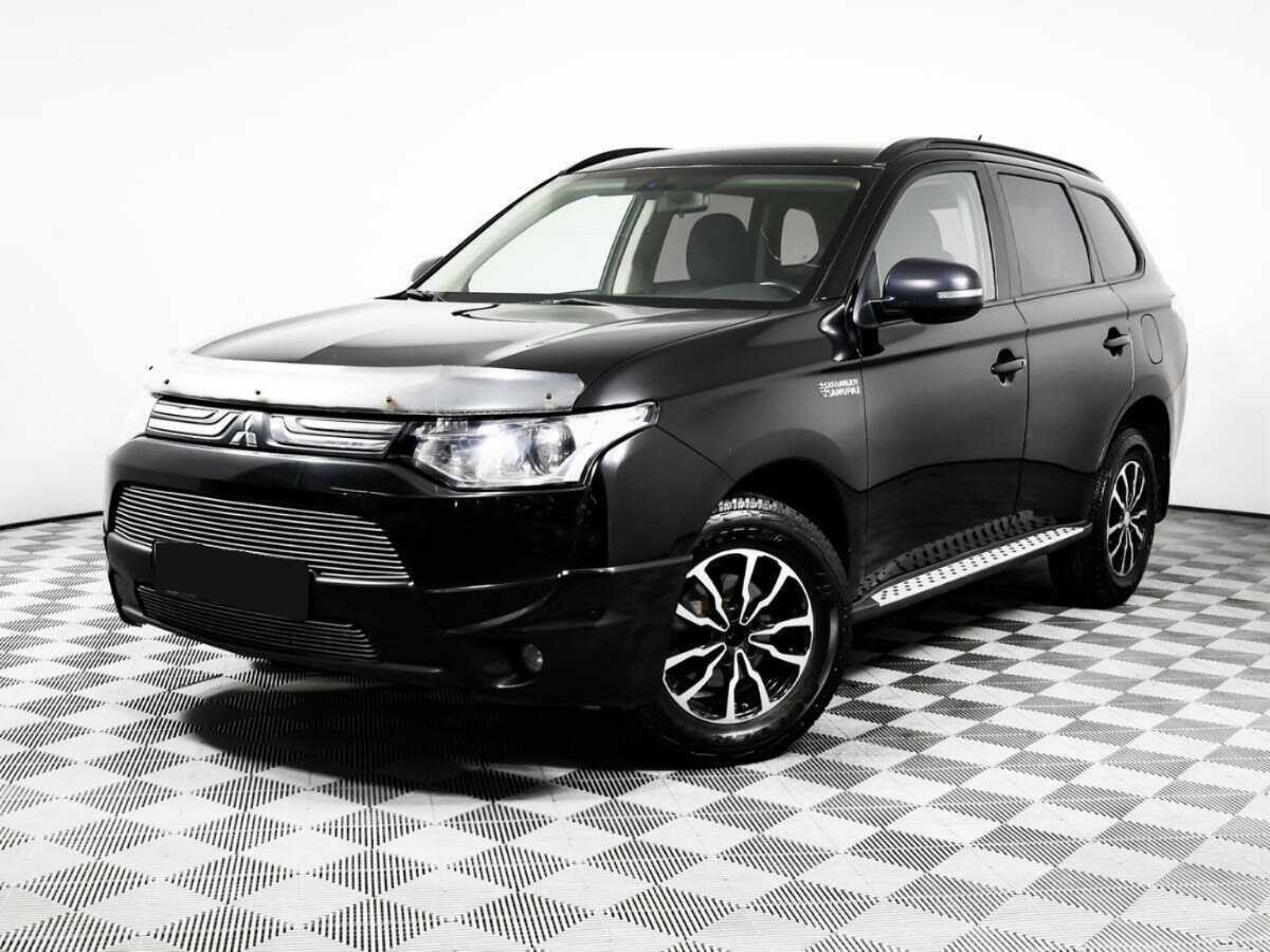 Mitsubishi Outlander с пробегом — 2013 год. Посмотреть фото