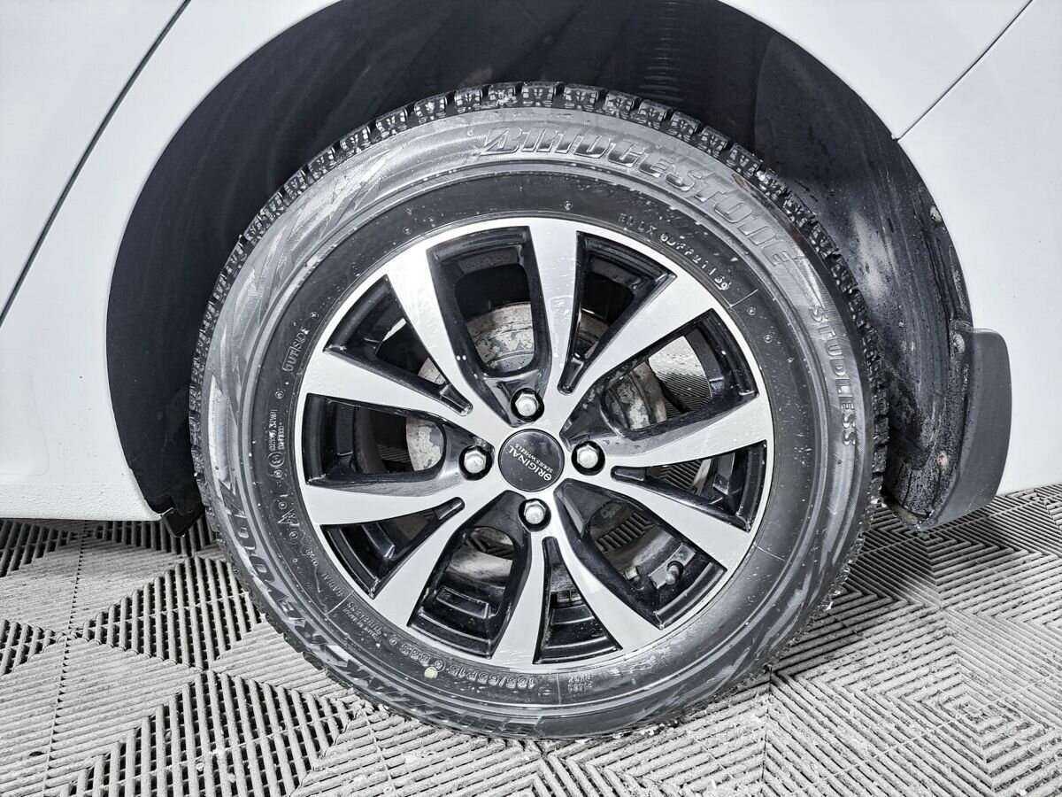 Kia Rio с пробегом — 2017 год. Фото: #17