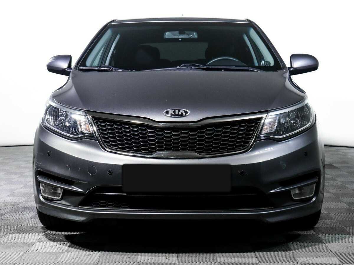 Kia Rio с пробегом — 2015 год. Фото: #1
