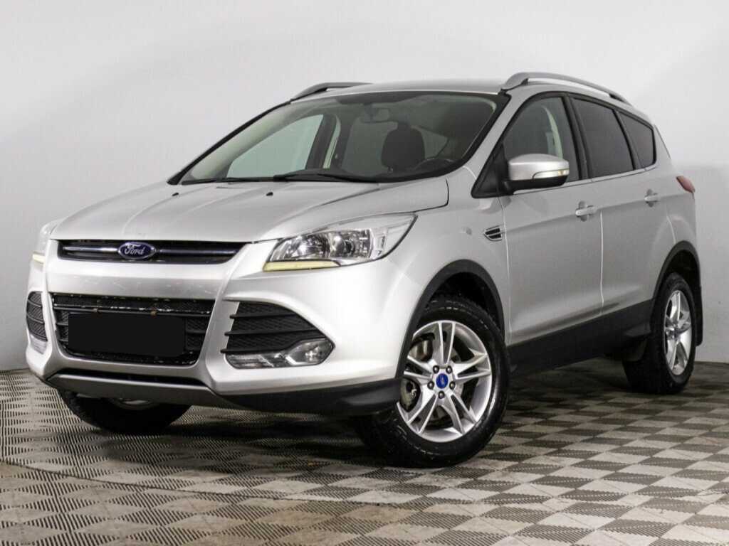 Ford Kuga с пробегом — 2014 год. Фото: #0