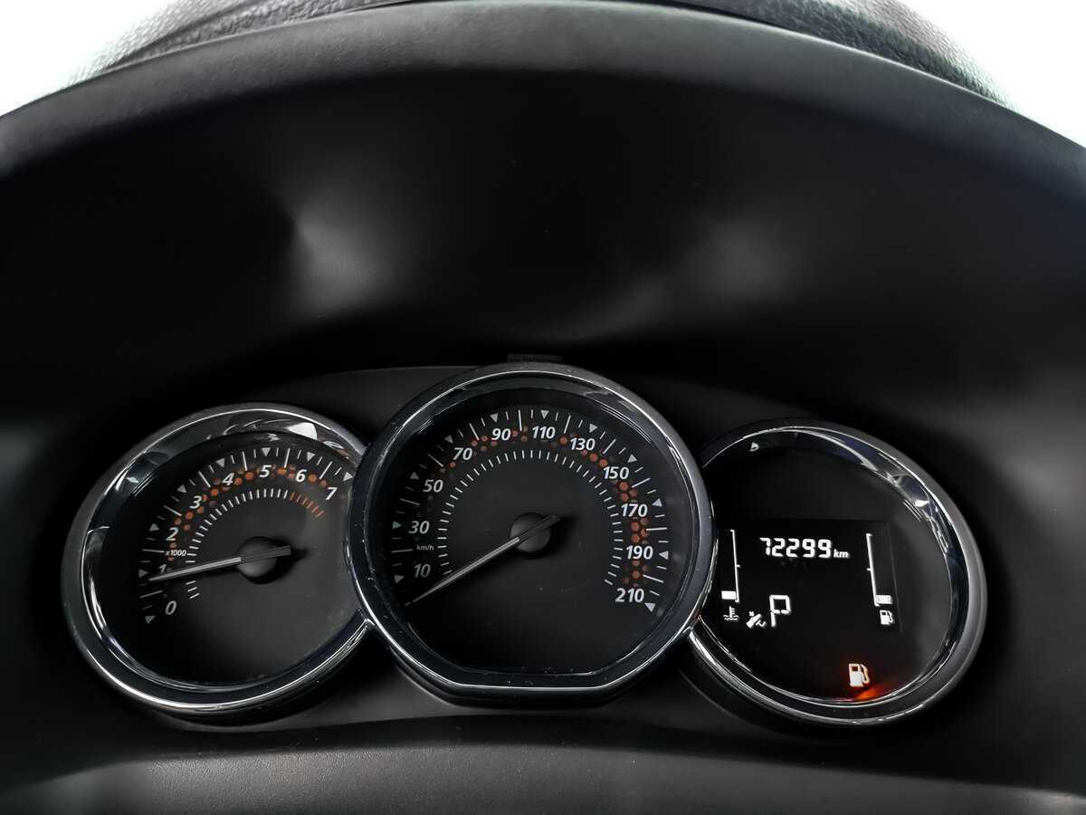 Renault Logan с пробегом — 2019 год. Фото: #11