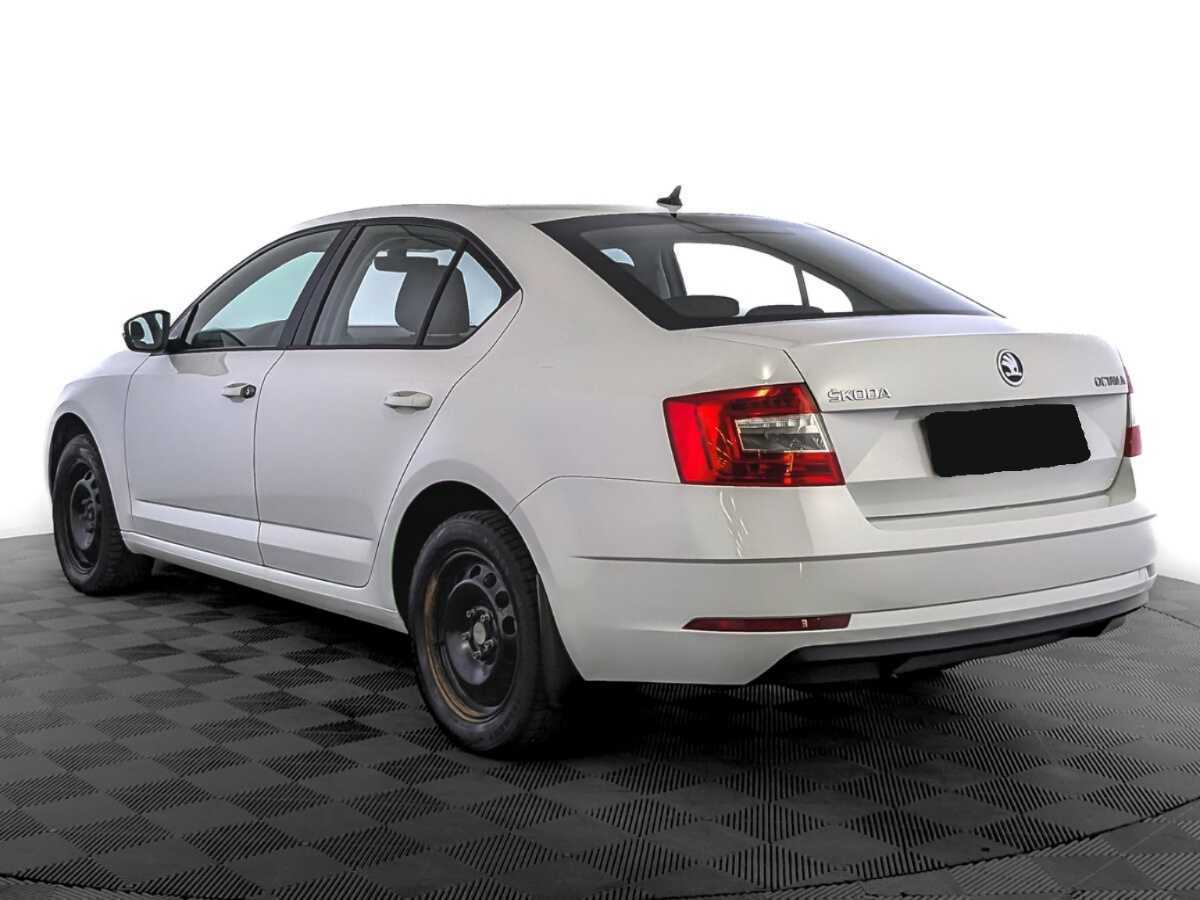 Skoda Octavia с пробегом — 2019 год. Фото: #6