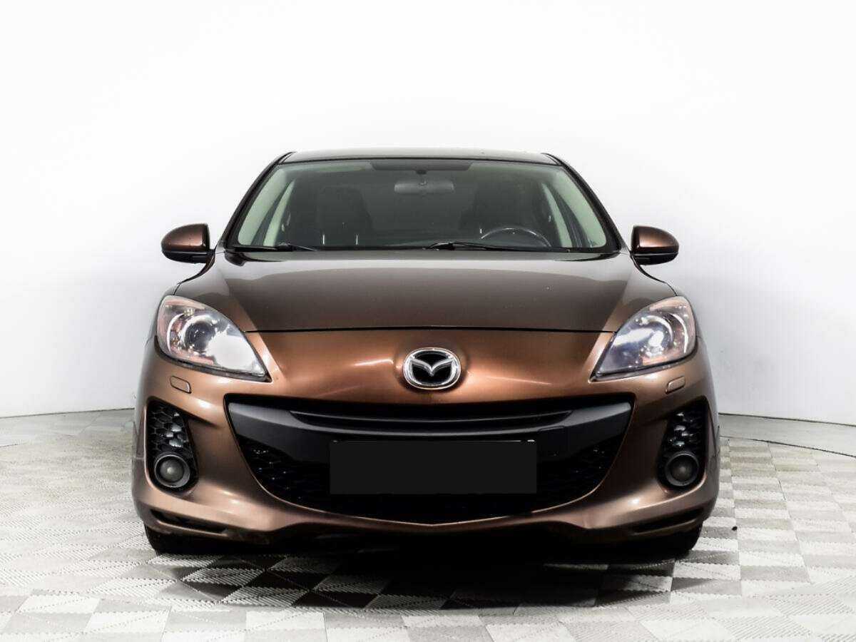 Mazda 3 с пробегом — 2012 год. Фото: #1