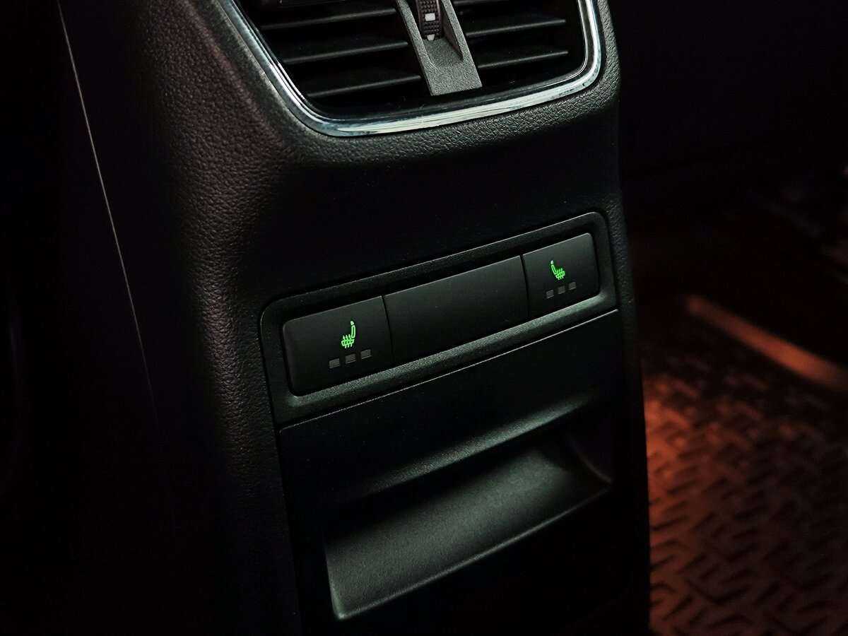 Skoda Octavia с пробегом — 2015 год. Фото: #12