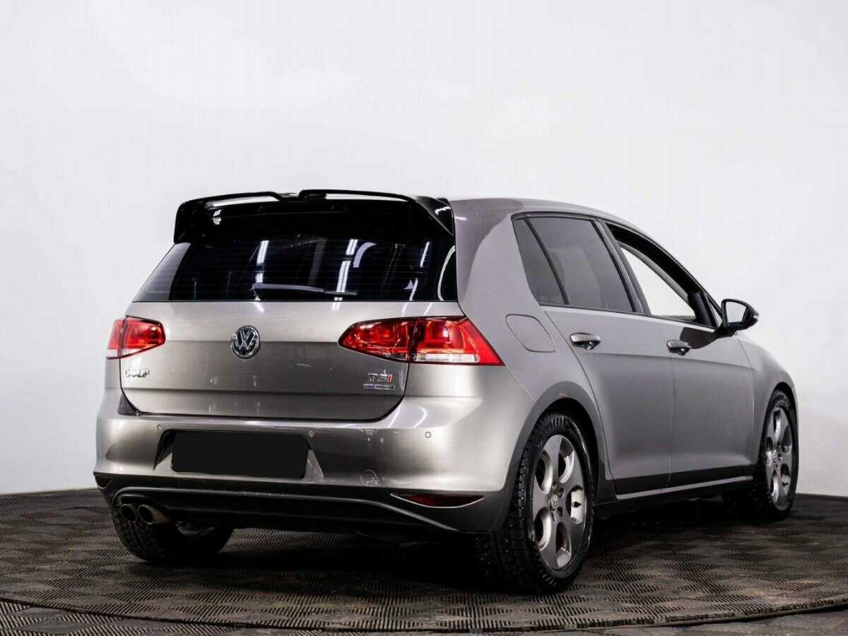 Volkswagen Golf с пробегом — 2013 год. Фото: #5