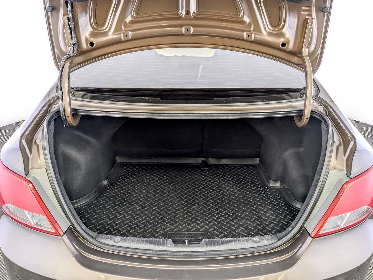 Hyundai Solaris с пробегом — 2016 год. Фото: #9