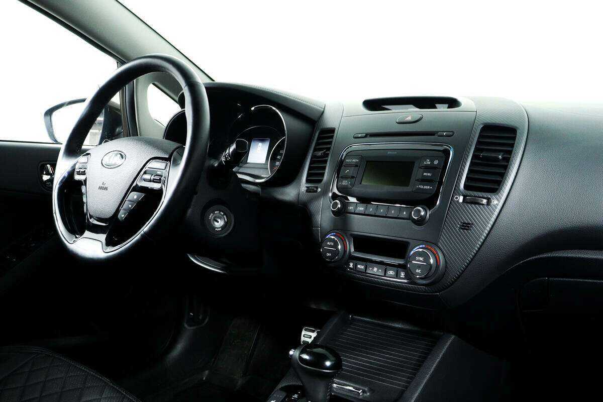 Kia Cerato с пробегом — 2019 год. Фото: #8