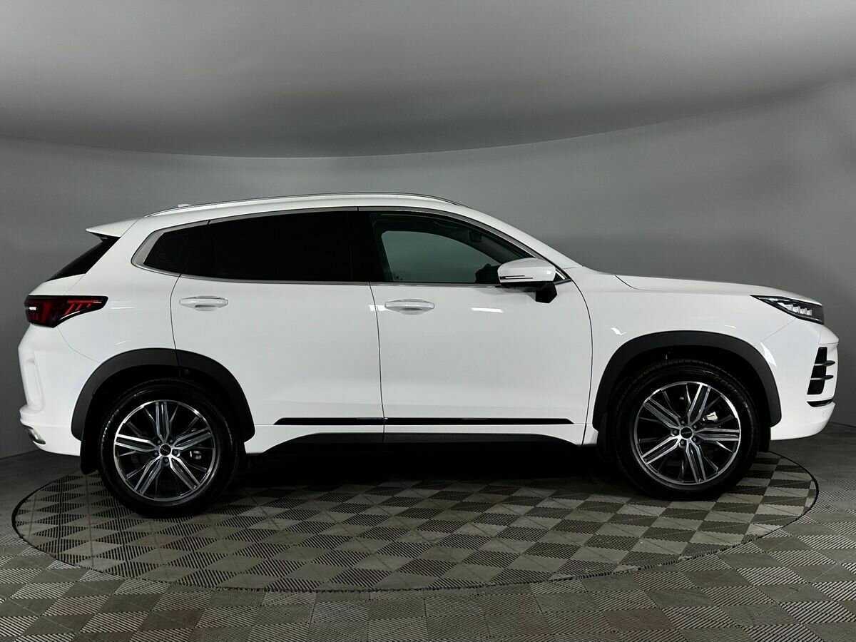 EXEED LX с пробегом — 2023 год. Фото: #4