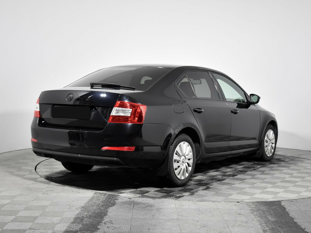 Skoda Octavia с пробегом — 2014 год. Фото: #4