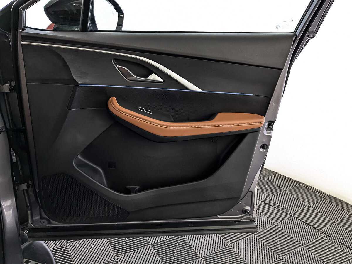 OMODA C5 с пробегом — 2022 год. Фото: #24