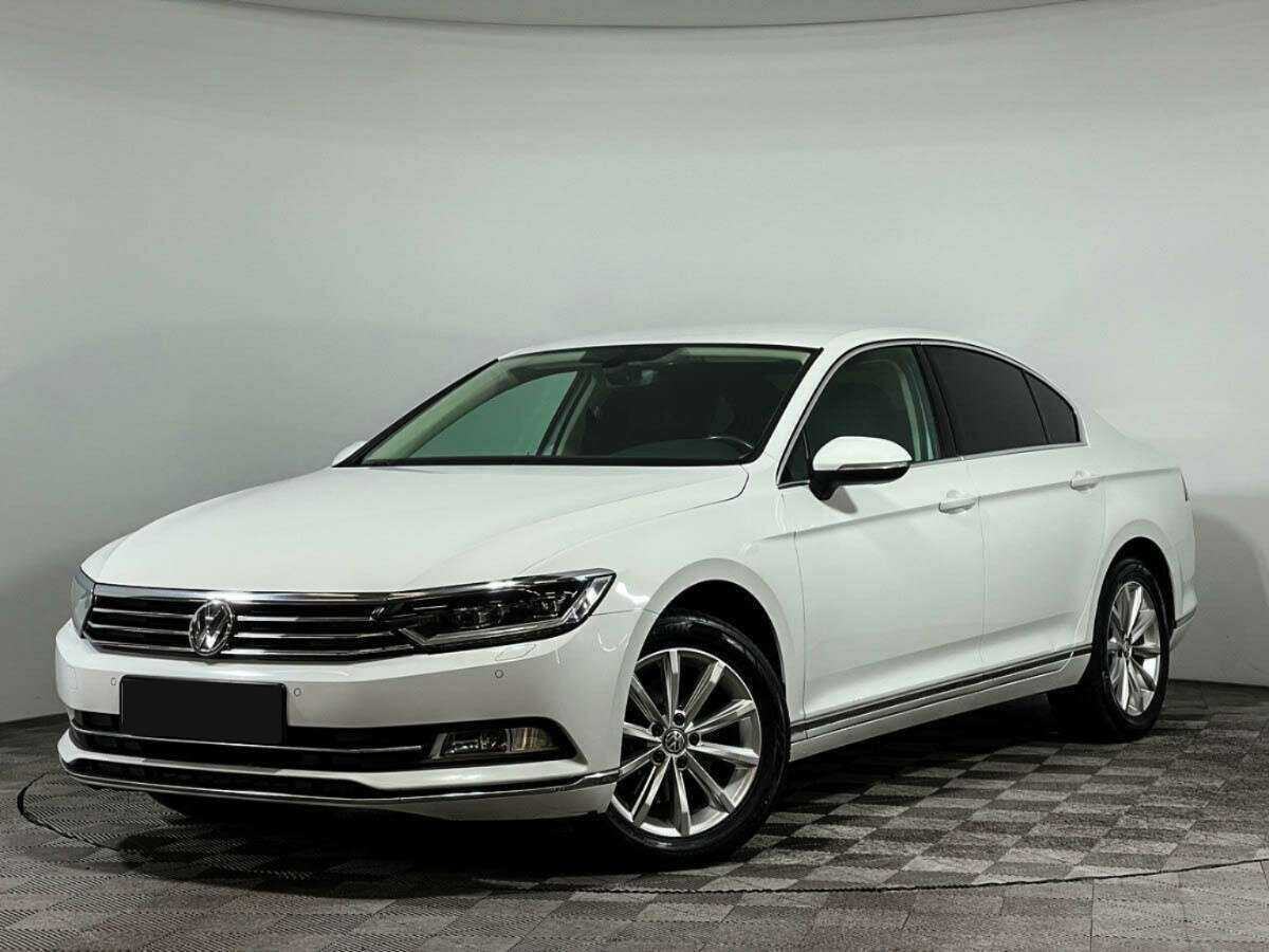Volkswagen Passat с пробегом — 2017 год. Посмотреть фото