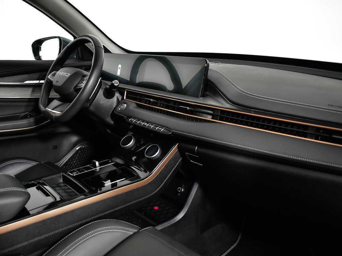 EXEED LX с пробегом — 2022 год. Фото: #6