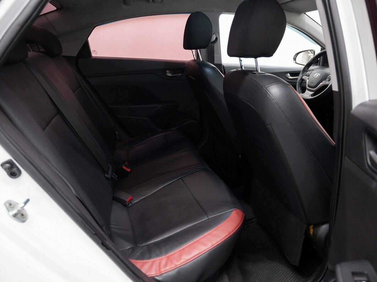 Hyundai Solaris с пробегом — 2018 год. Фото: #11