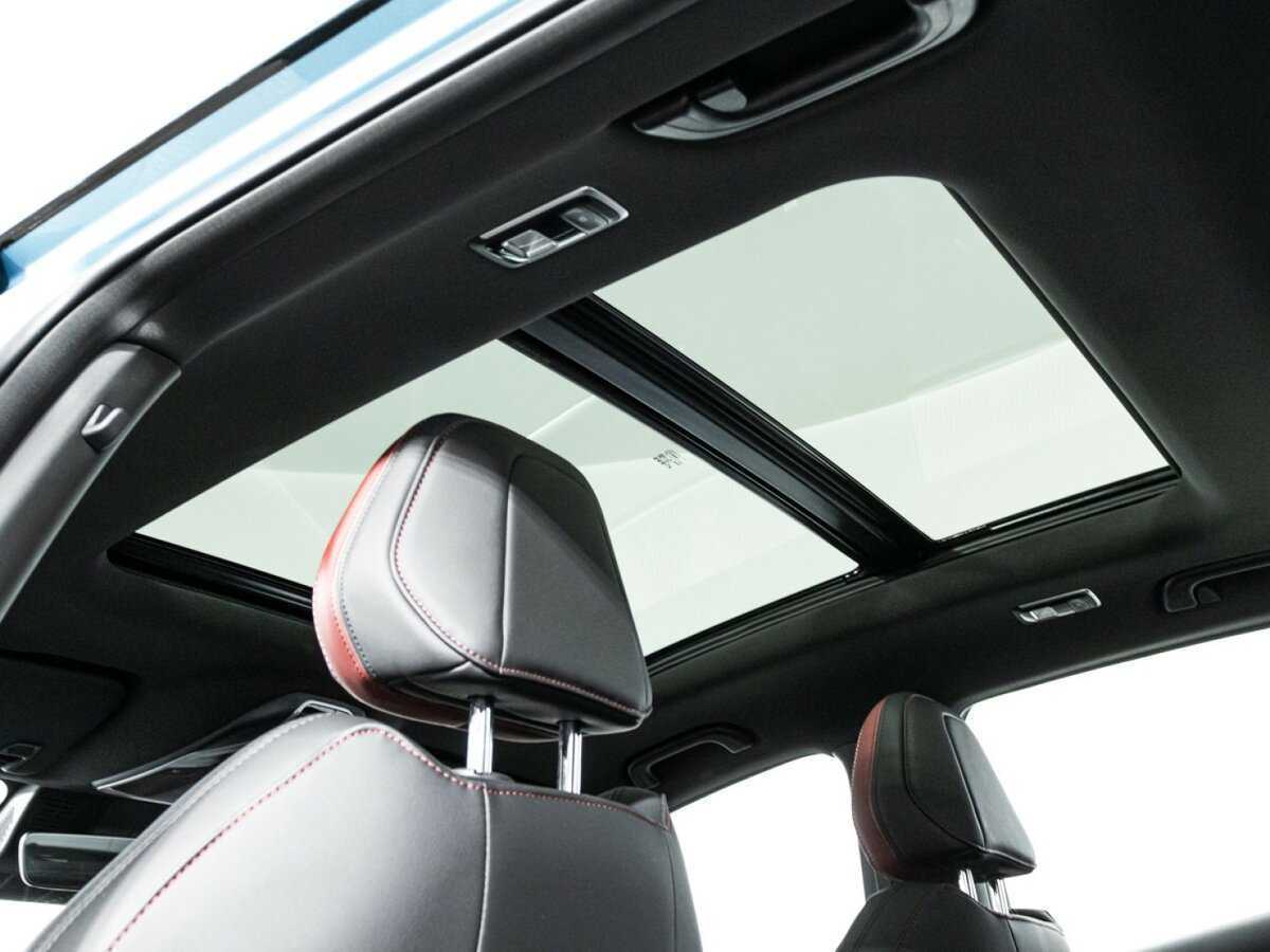 Geely Coolray с пробегом — 2023 год. Фото: #16