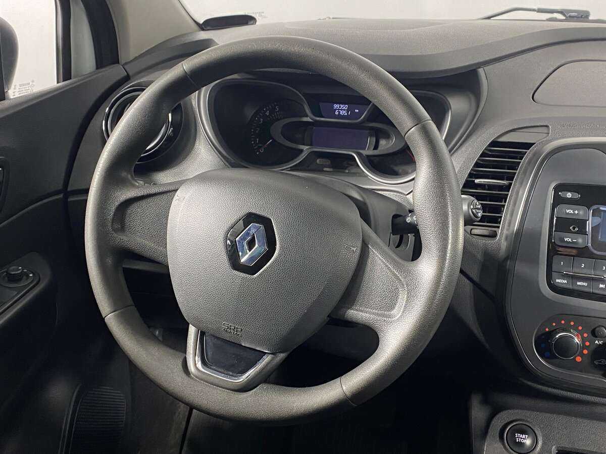 Renault Kaptur с пробегом — 2018 год. Фото: #10