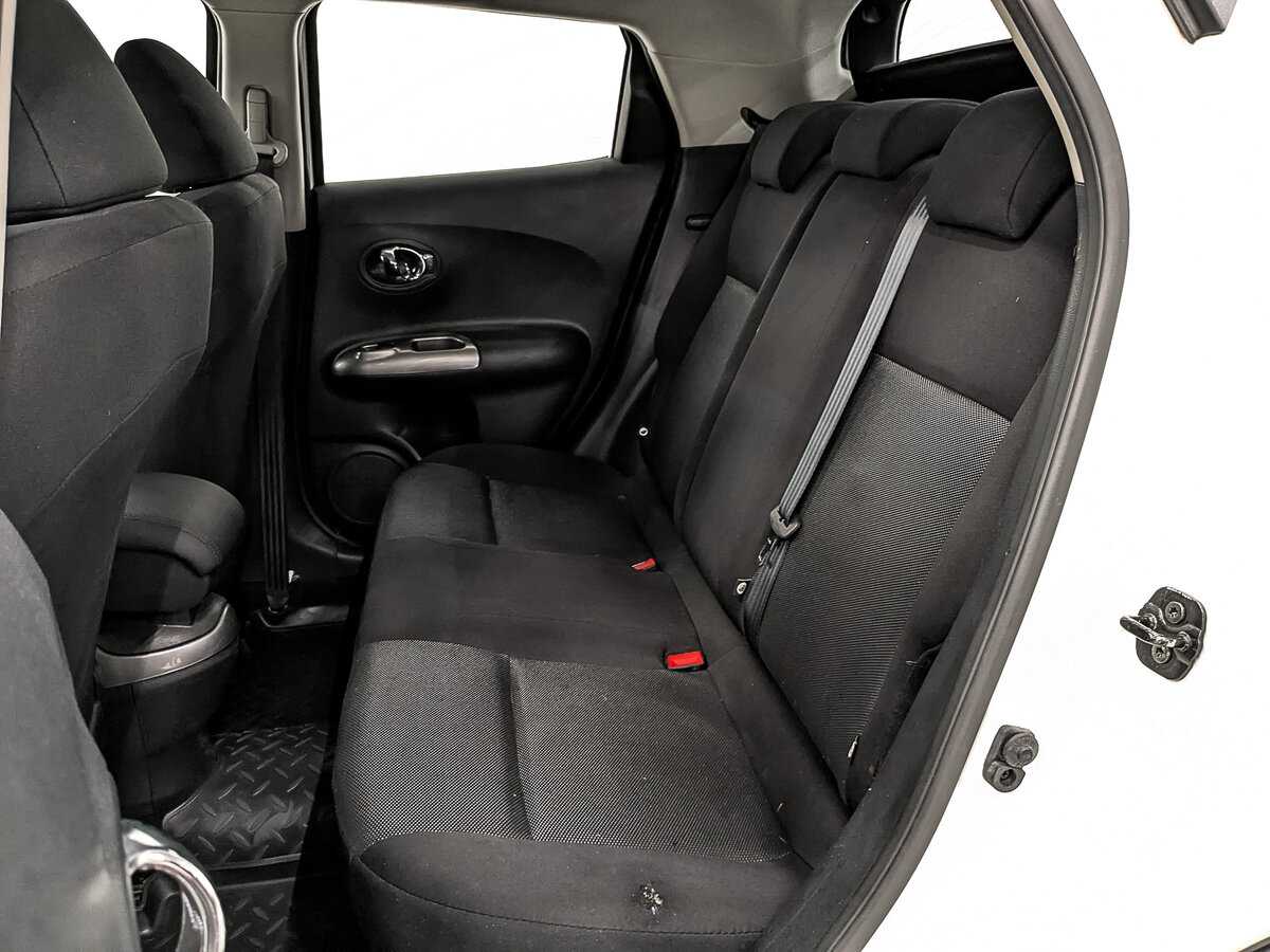 Nissan Juke с пробегом — 2014 год. Фото: #17