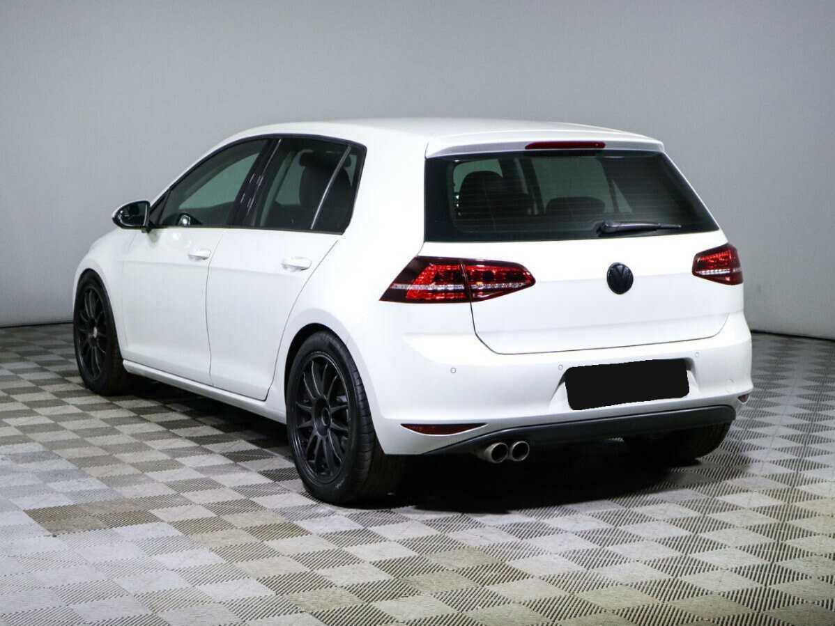 Volkswagen Golf с пробегом — 2013 год. Фото: #5