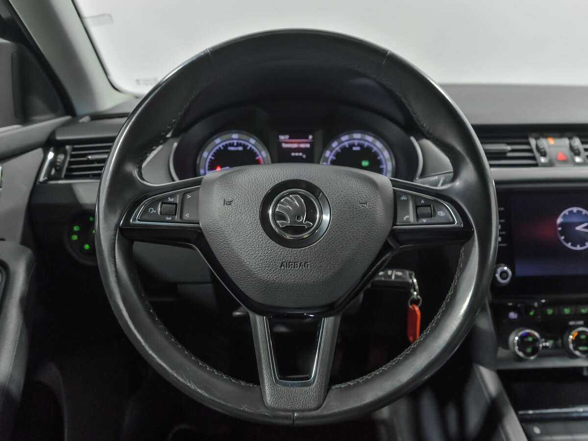 Skoda Octavia с пробегом — 2017 год. Фото: #7