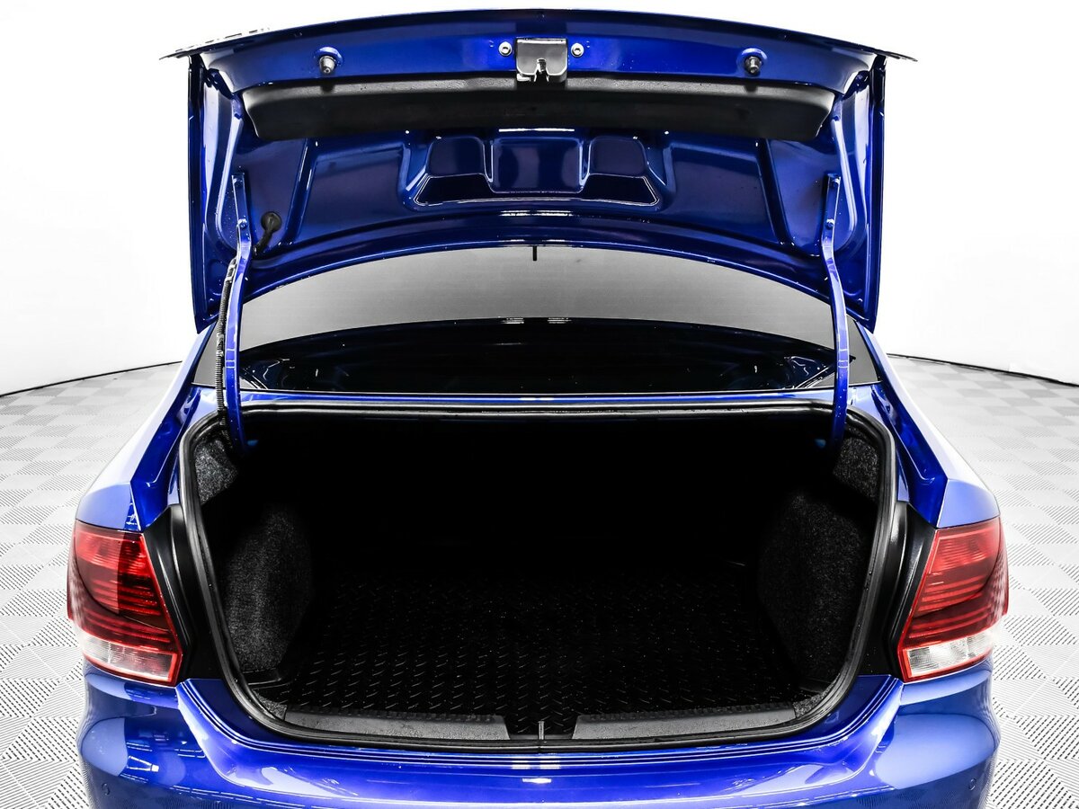 Volkswagen Polo с пробегом — 2018 год. Фото: #15