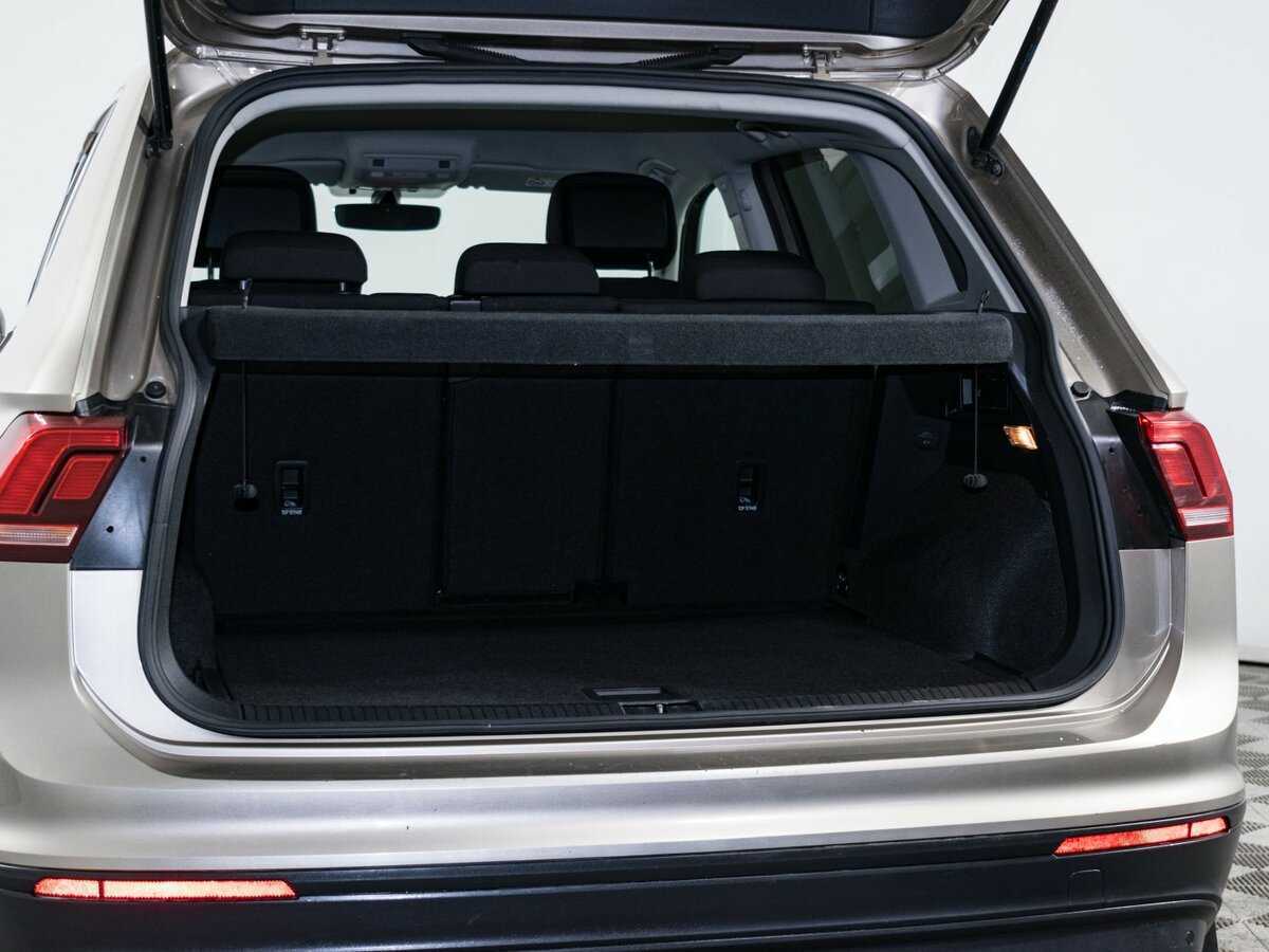 Volkswagen Tiguan с пробегом — 2018 год. Фото: #6