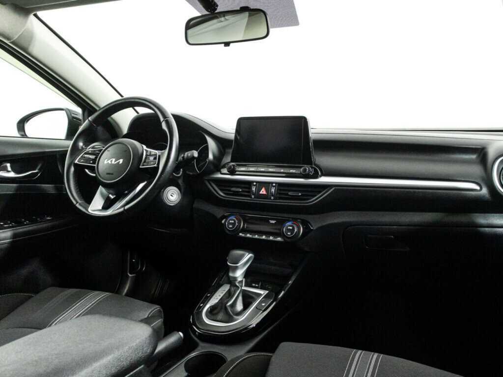 Kia Cerato с пробегом — 2022 год. Фото: #8