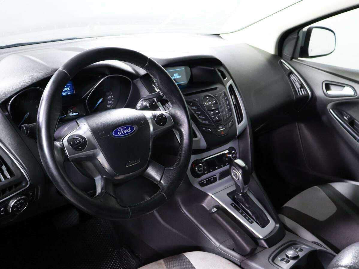 Ford Focus с пробегом — 2014 год. Фото: #12