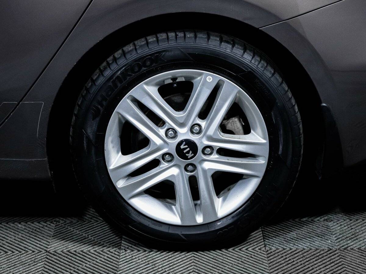 Kia Ceed с пробегом — 2020 год. Фото: #11