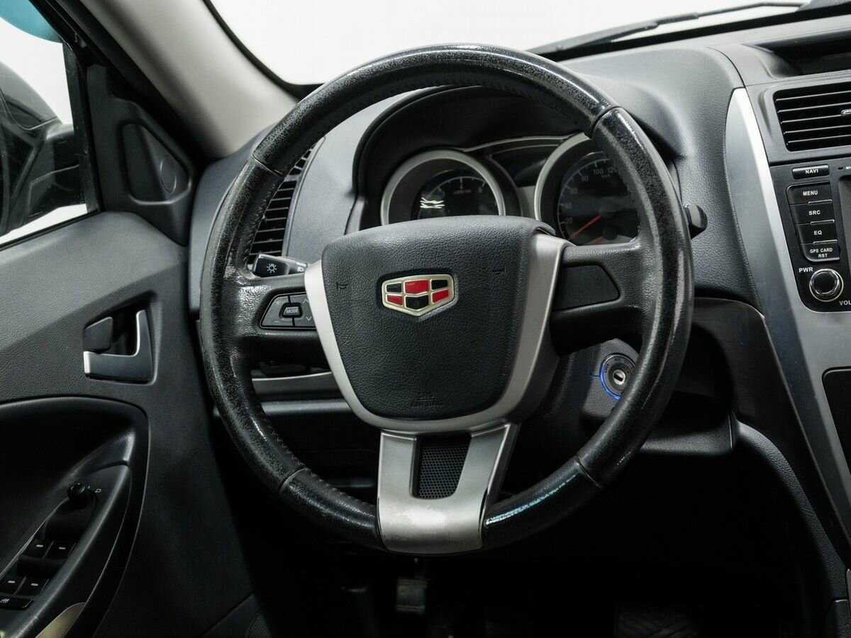 Geely Emgrand X7 с пробегом — 2015 год. Фото: #10