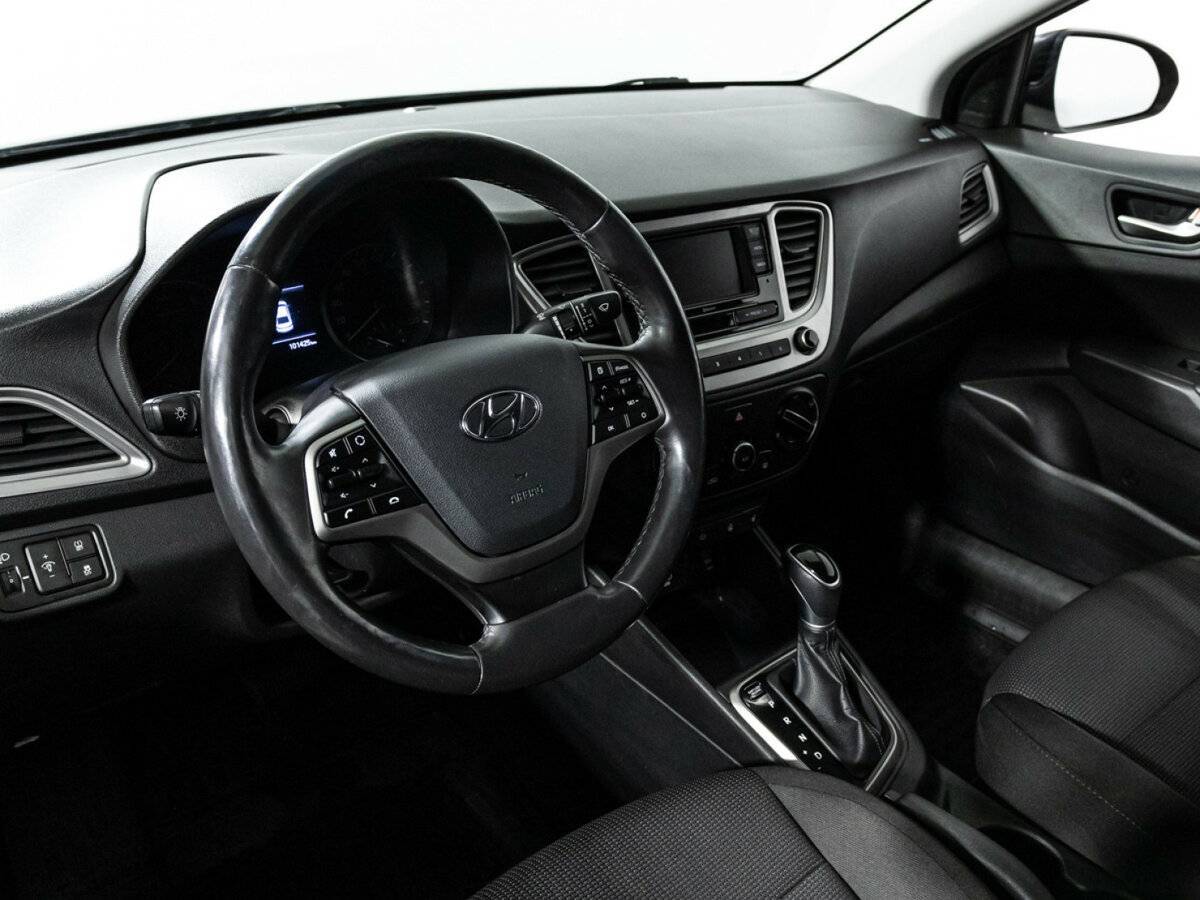 Hyundai Solaris с пробегом — 2020 год. Фото: #10