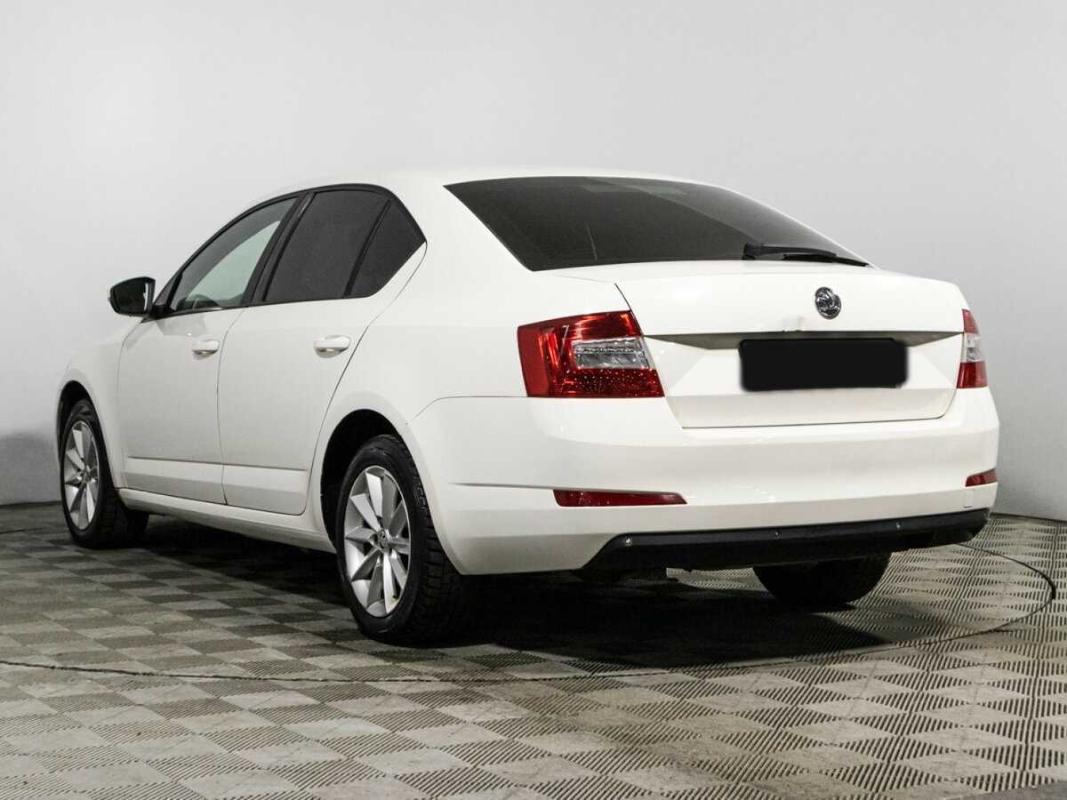 Skoda Octavia с пробегом — 2013 год. Фото: #5