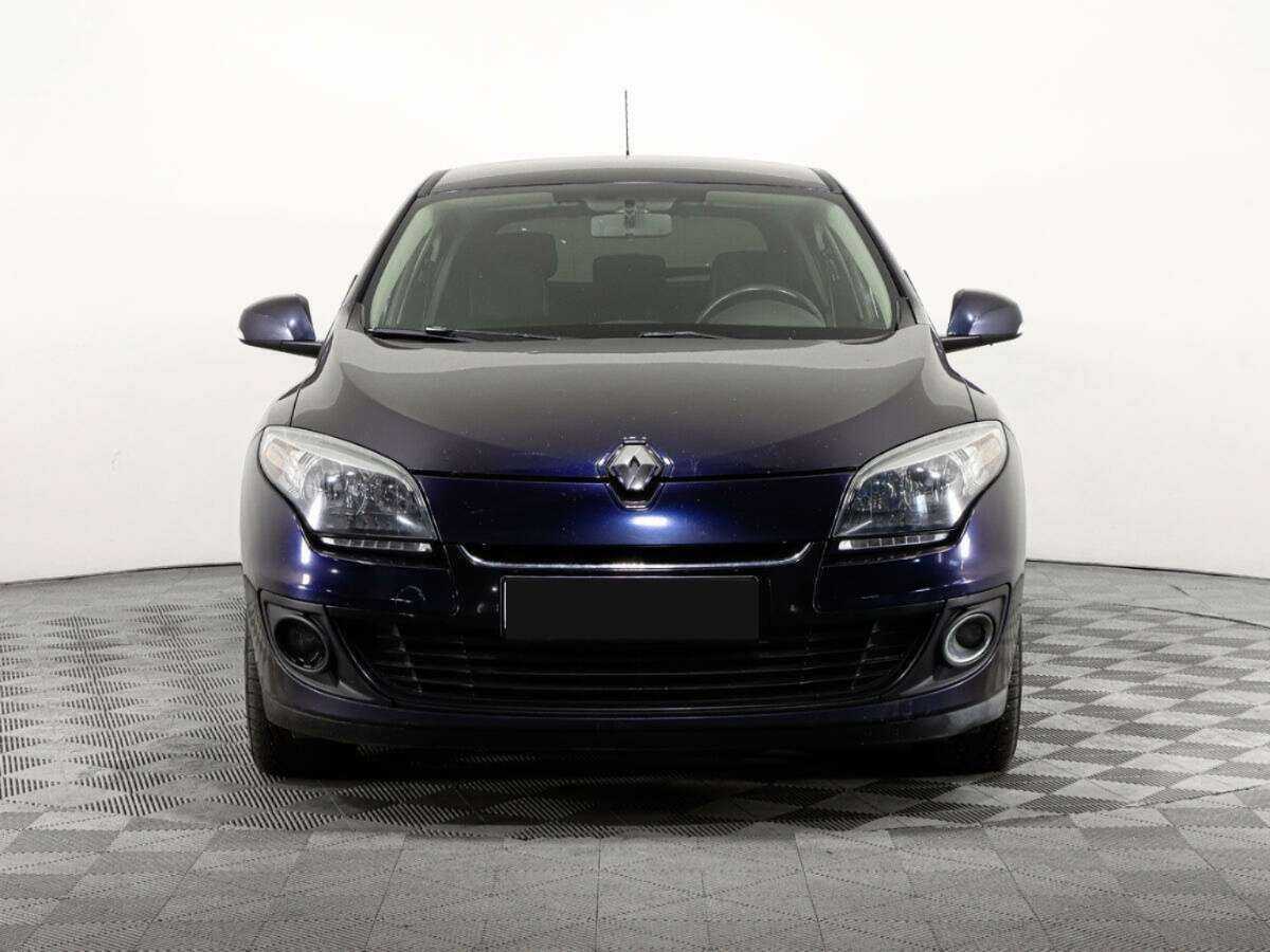Renault Megane с пробегом — 2013 год. Фото: #1