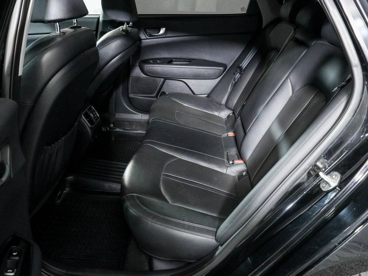 Kia Optima с пробегом — 2019 год. Фото: #8