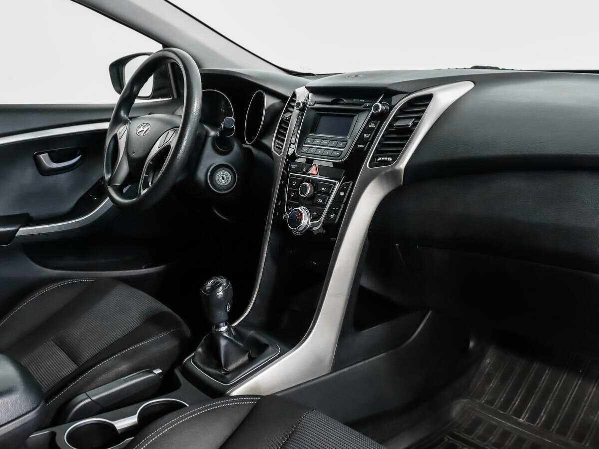 Hyundai i30 с пробегом — 2013 год. Фото: #10